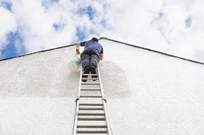 Peinture extérieure à la Pellerine — façades et ravalement
